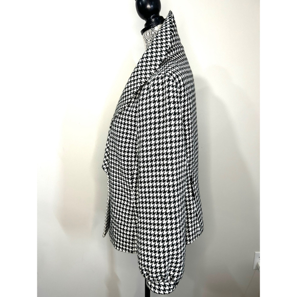 Women's Nygard Black & White Houndstooth Blazer Petite oversized collar Size 16 - Picture 4 of 10